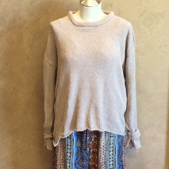 Super soft raw edge sweater - Picture 1 of 5